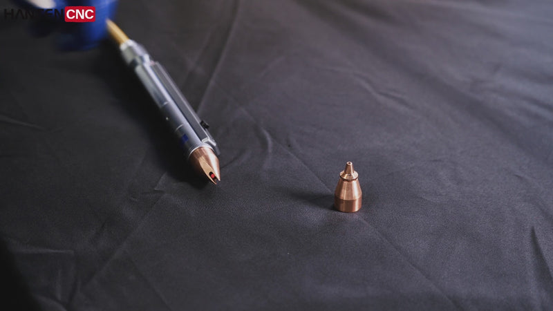 Portable-spot-welding-machine-demonstrat-on-1